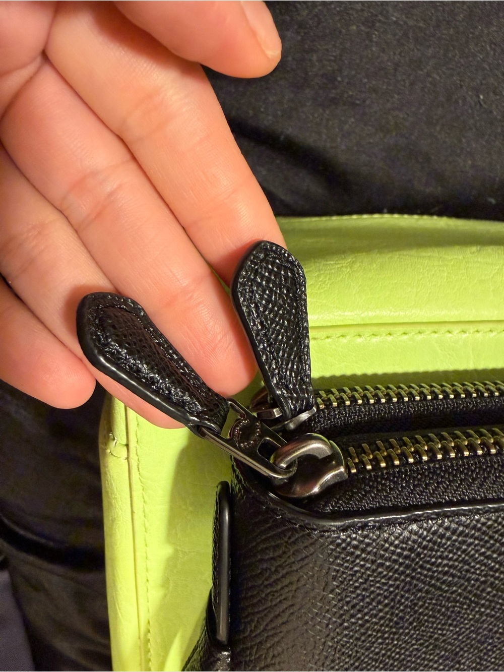Coach Double Zip Travel Leather Wallet - Picture 4 of 7